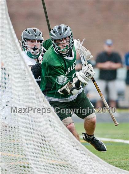 Thumbnail 2 in Billerica vs. Duxbury (MIAA Division 1 East Semifinal) photogallery.