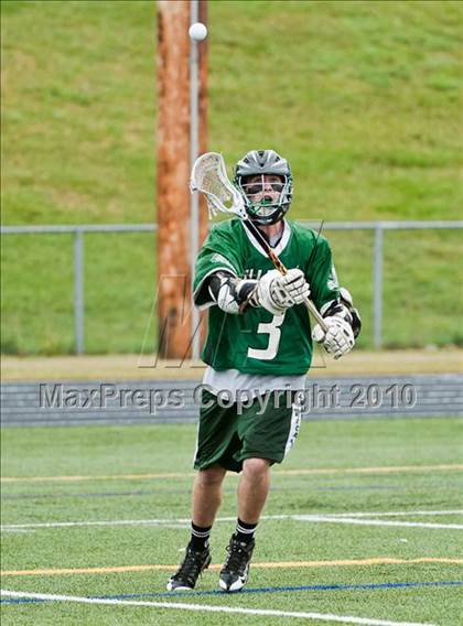 Thumbnail 3 in Billerica vs. Duxbury (MIAA Division 1 East Semifinal) photogallery.
