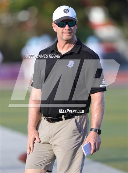 Thumbnail 3 in Hillsdale vs Richmond @ Sequoia (3-way scrimmage) photogallery.