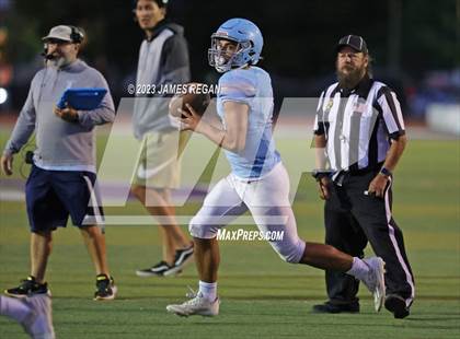 Thumbnail 1 in Hillsdale vs Richmond @ Sequoia (3-way scrimmage) photogallery.
