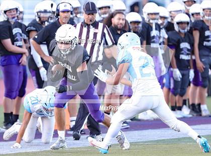 Thumbnail 2 in Hillsdale vs Richmond @ Sequoia (3-way scrimmage) photogallery.