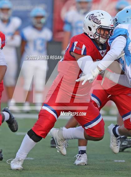Thumbnail 1 in Hillsdale vs Richmond @ Sequoia (3-way scrimmage) photogallery.