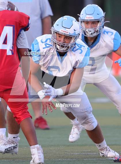 Thumbnail 1 in Hillsdale vs Richmond @ Sequoia (3-way scrimmage) photogallery.