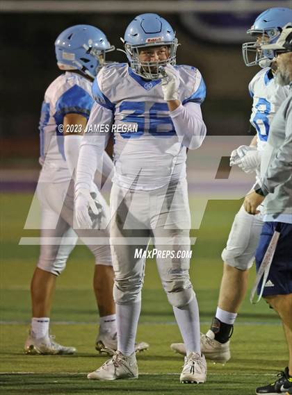 Thumbnail 3 in Hillsdale vs Richmond @ Sequoia (3-way scrimmage) photogallery.