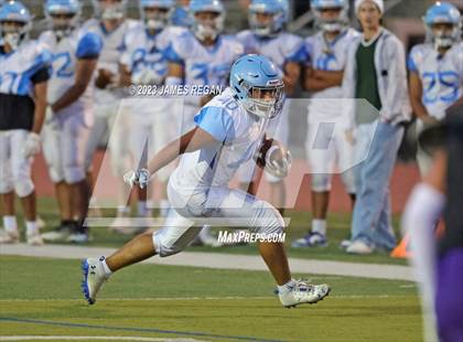 Thumbnail 3 in Hillsdale vs Richmond @ Sequoia (3-way scrimmage) photogallery.