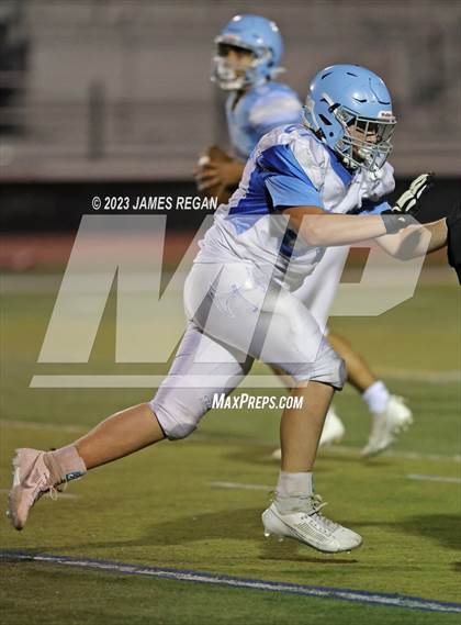 Thumbnail 3 in Hillsdale vs Richmond @ Sequoia (3-way scrimmage) photogallery.