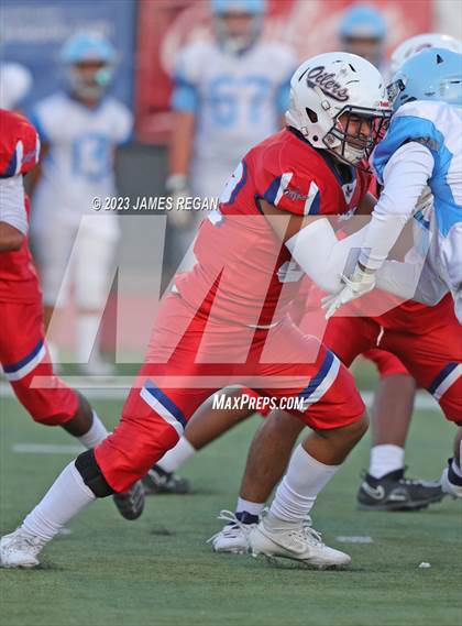 Thumbnail 3 in Hillsdale vs Richmond @ Sequoia (3-way scrimmage) photogallery.
