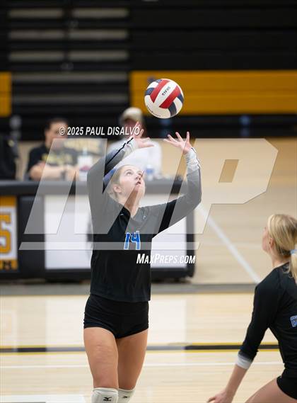 Thumbnail 2 in Grandview @ Arapahoe photogallery.