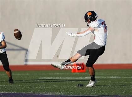 Thumbnail 3 in South Pasadena vs Hoover photogallery.