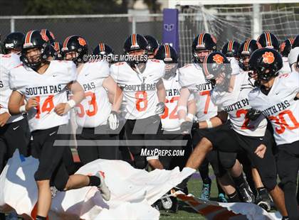 Thumbnail 2 in South Pasadena vs Hoover photogallery.