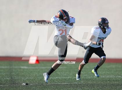 Thumbnail 1 in South Pasadena vs Hoover photogallery.