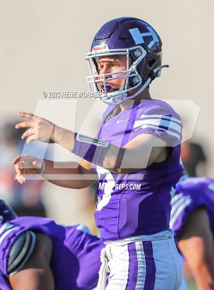 Thumbnail 2 in South Pasadena vs Hoover photogallery.