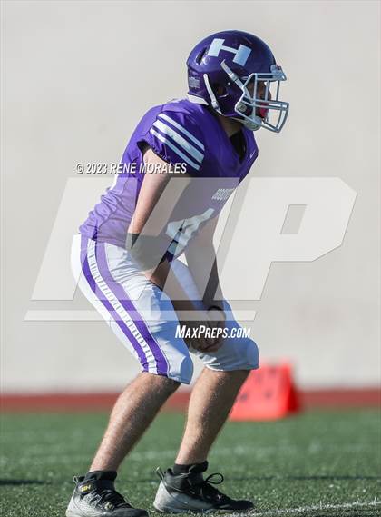 Thumbnail 1 in South Pasadena vs Hoover photogallery.