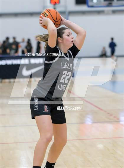 Thumbnail 3 in Coeur d'Alene vs. Liberty  (Nike Tournament of Champions) photogallery.