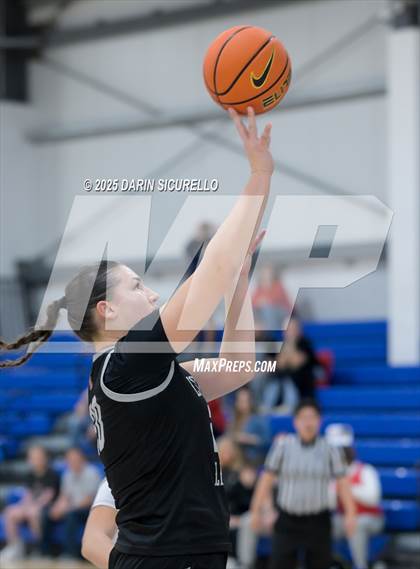 Thumbnail 2 in Coeur d'Alene vs. Liberty  (Nike Tournament of Champions) photogallery.