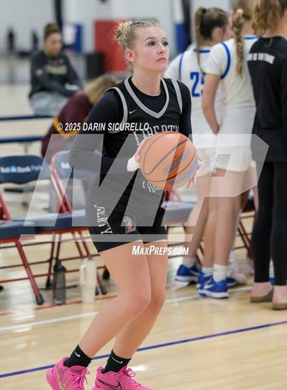 Thumbnail 3 in Coeur d'Alene vs. Liberty  (Nike Tournament of Champions) photogallery.