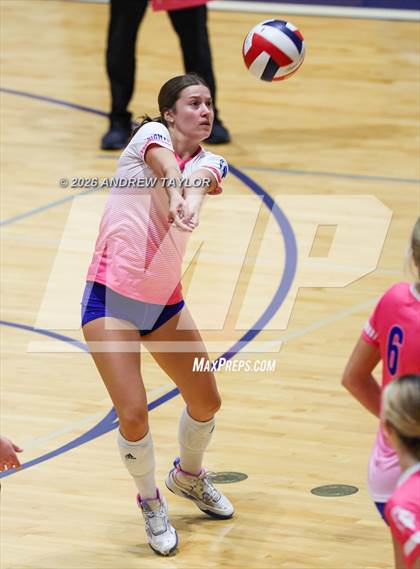 Thumbnail 1 in Cooper @ Episcopal photogallery.