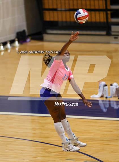 Thumbnail 2 in Cooper @ Episcopal photogallery.