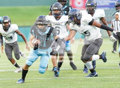 Thumbnail 2 in Seguin vs Wyatt (O.D.) photogallery.