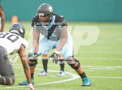 Thumbnail 3 in Seguin vs Wyatt (O.D.) photogallery.