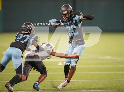 Thumbnail 2 in Seguin vs Wyatt (O.D.) photogallery.