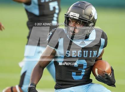 Thumbnail 1 in Seguin vs Wyatt (O.D.) photogallery.