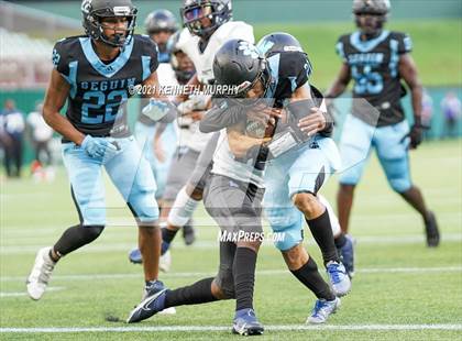 Thumbnail 1 in Seguin vs Wyatt (O.D.) photogallery.