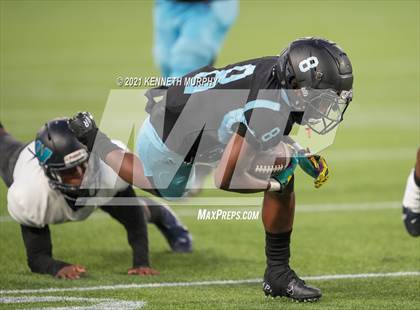 Thumbnail 3 in Seguin vs Wyatt (O.D.) photogallery.