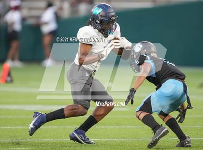 Thumbnail 2 in Seguin vs Wyatt (O.D.) photogallery.