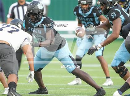 Thumbnail 2 in Seguin vs Wyatt (O.D.) photogallery.