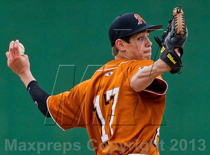 Thumbnail 2 in Alvin vs North Shore (Alvin Yellowjacket Tournament) photogallery.