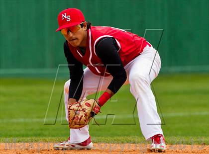 Thumbnail 2 in Alvin vs North Shore (Alvin Yellowjacket Tournament) photogallery.