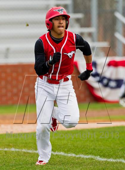 Thumbnail 2 in Alvin vs North Shore (Alvin Yellowjacket Tournament) photogallery.