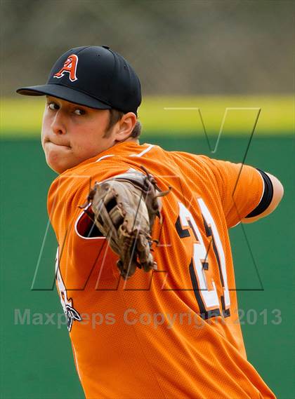 Thumbnail 2 in Alvin vs North Shore (Alvin Yellowjacket Tournament) photogallery.