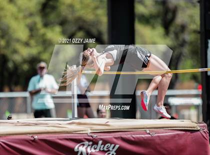 Thumbnail 3 in San Antonio Christian Invitational photogallery.