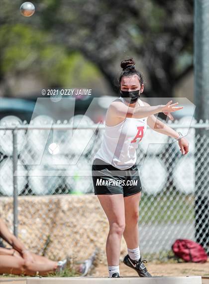 Thumbnail 2 in San Antonio Christian Invitational photogallery.