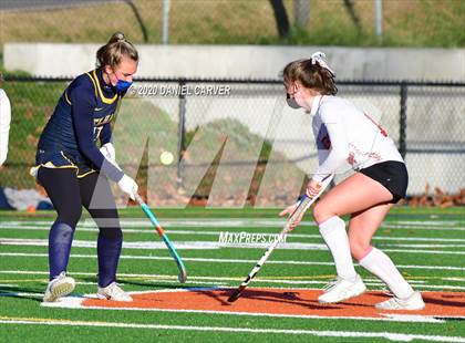 Thumbnail 1 in Pelham Memorial vs Mamaroneck (Southern Westchester Large School Championship) photogallery.