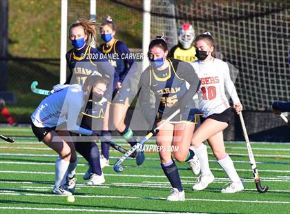 Thumbnail 2 in Pelham Memorial vs Mamaroneck (Southern Westchester Large School Championship) photogallery.