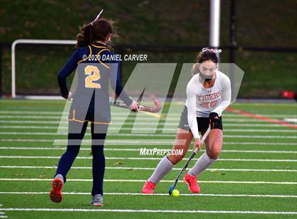 Thumbnail 3 in Pelham Memorial vs Mamaroneck (Southern Westchester Large School Championship) photogallery.