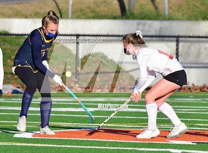 Thumbnail 3 in Pelham Memorial vs Mamaroneck (Southern Westchester Large School Championship) photogallery.