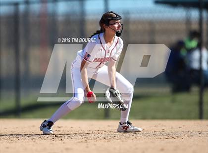 Thumbnail 2 in Elizabeth vs. Pueblo Central (CHSAA 4A Round 1 Playoff) photogallery.