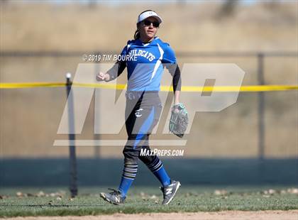 Thumbnail 2 in Elizabeth vs. Pueblo Central (CHSAA 4A Round 1 Playoff) photogallery.