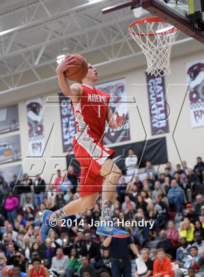 Thumbnail 2 in 2014 MaxPreps Holiday Classic Dunk Contest  photogallery.