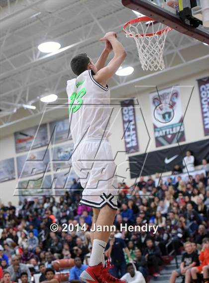 Thumbnail 2 in 2014 MaxPreps Holiday Classic Dunk Contest  photogallery.