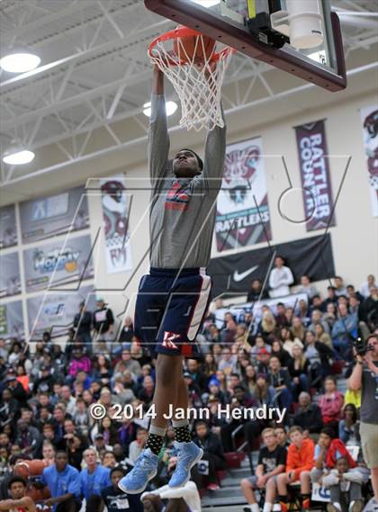 Thumbnail 2 in 2014 MaxPreps Holiday Classic Dunk Contest  photogallery.