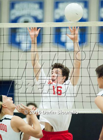 Thumbnail 2 in Seton Catholic vs.Ironwood (AIA D2 Final) photogallery.