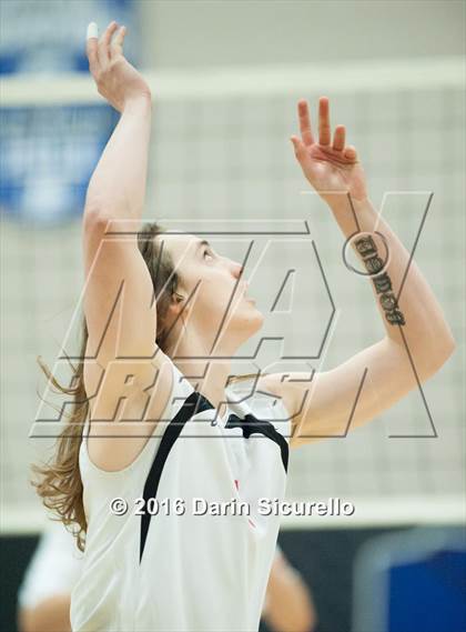 Thumbnail 3 in Seton Catholic vs.Ironwood (AIA D2 Final) photogallery.