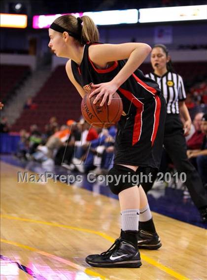 Thumbnail 3 in St. Mary's vs. Harvard-Westlake (CIF State D4 Final) photogallery.