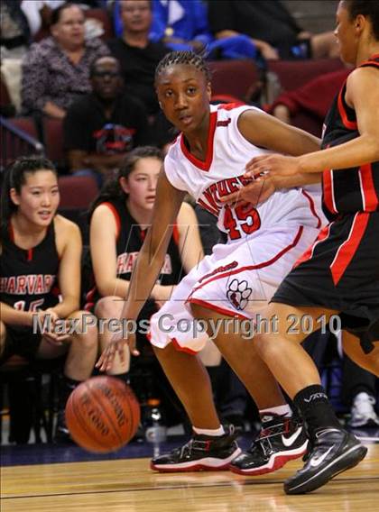 Thumbnail 2 in St. Mary's vs. Harvard-Westlake (CIF State D4 Final) photogallery.