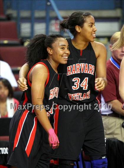 Thumbnail 2 in St. Mary's vs. Harvard-Westlake (CIF State D4 Final) photogallery.